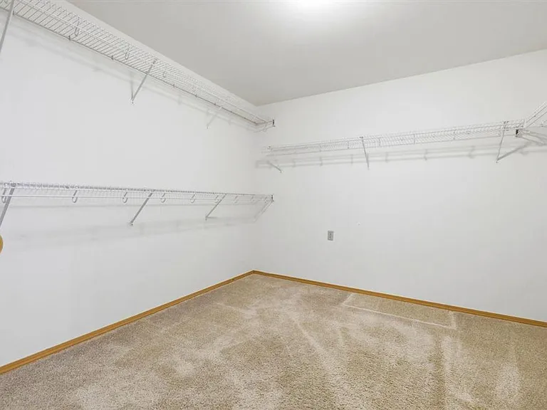 2915 Sonoran Ct — Photo 28