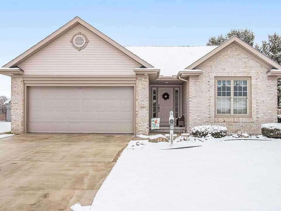 1st image of 3307 Village Ct