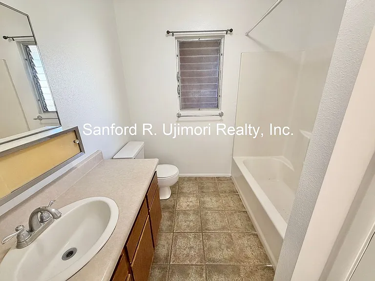94-968 Kahuailani St — Photo 6