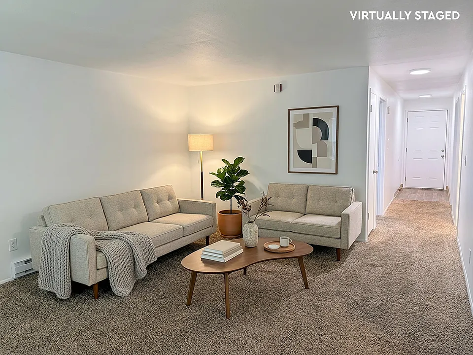 3801 Bridgeport Way W #18