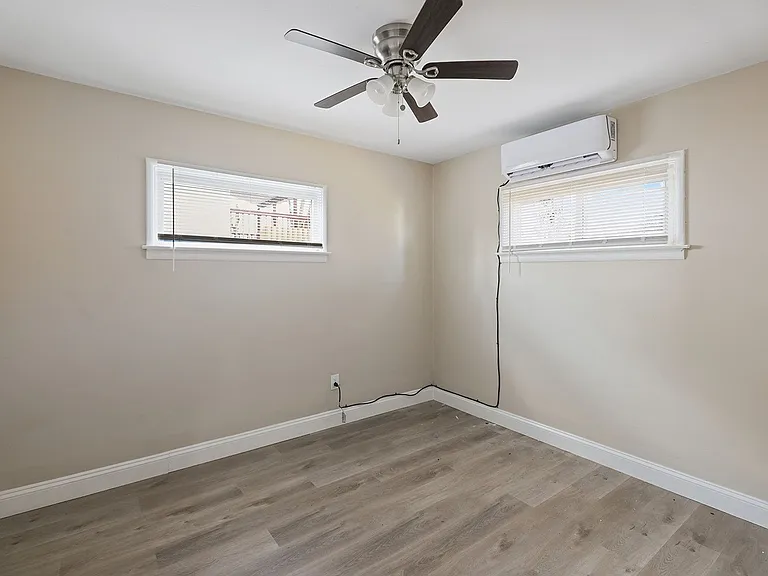 11893 Bridgevale Ave — Photo 6