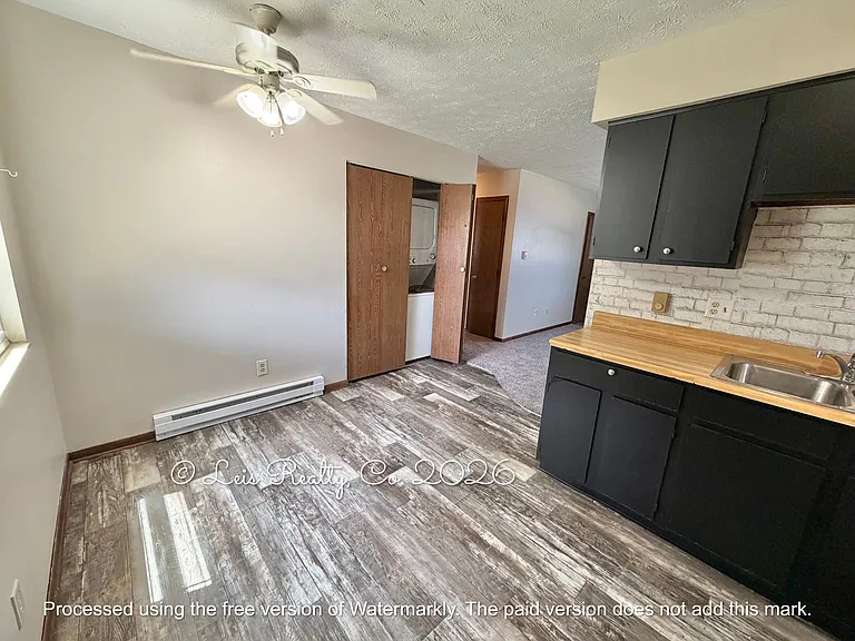 1275 Hilltop Cir #2 — Photo 4