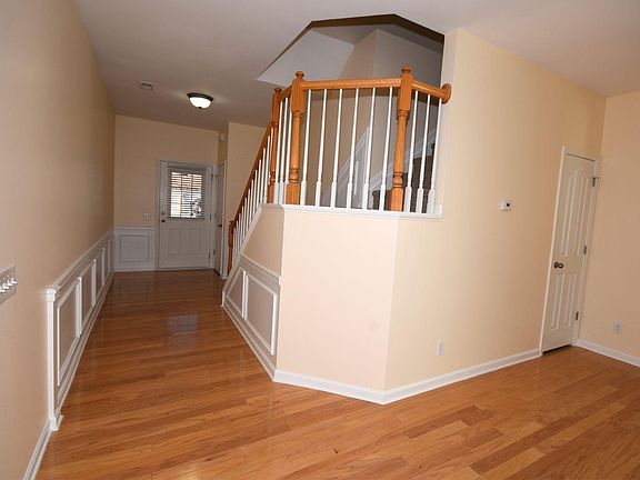 4th image of 8908 Kirkley View Ct