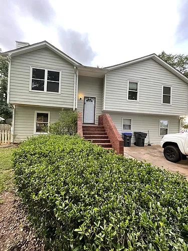 2061 Marshes Glenn Dr Photo 1
