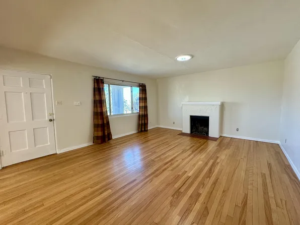 1404 Vassar Dr SE, Albuquerque, NM 87106
