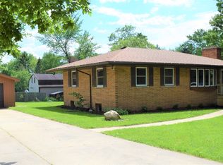 34W953 Chillem Dr, Batavia, IL 60510