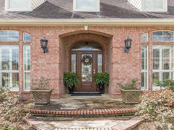 2nd image of 4205 Brownstone Dr