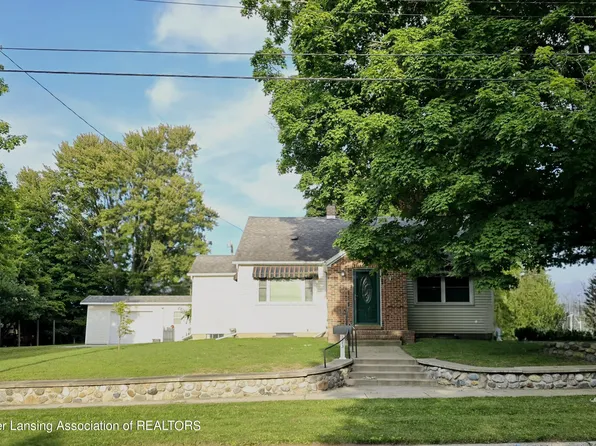 823 S Saginaw St, Owosso, MI 48867