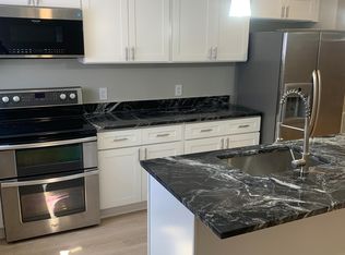 723 Roundview Rd, Baltimore, MD 21225