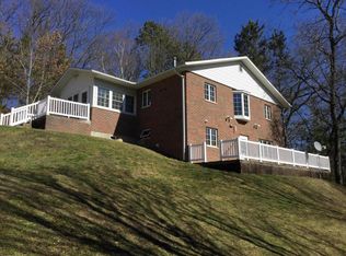 W5175 Hale Rd, Holmen, WI 54636