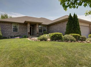 360 E Libby Dr, Springfield, MO 65803