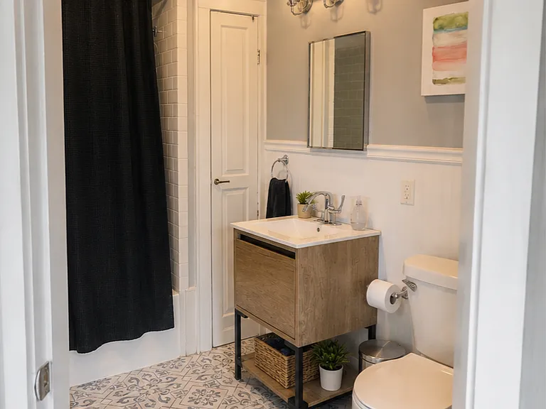 222 Park Ave — Photo 9