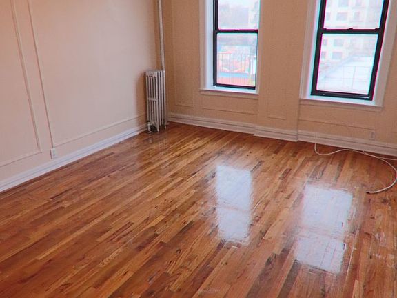 3rd image of 101 Sherman Ave APT 4M