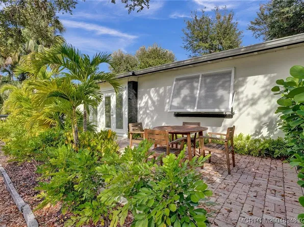 119 SW 5th St, Stuart, FL 34994