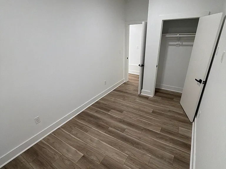 380 S 10th St #1 — Photo 10
