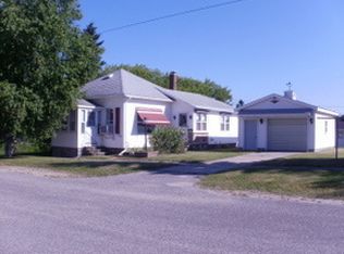 315 4th St, Cheboygan, MI 49721