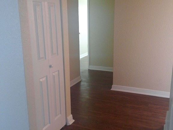 4th image of 825 S Telshor Blvd APT 54