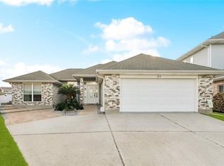212 Eydie Ln, Slidell, LA 70458