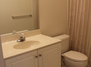 25129 McBryde Ter, Chantilly, VA 20152