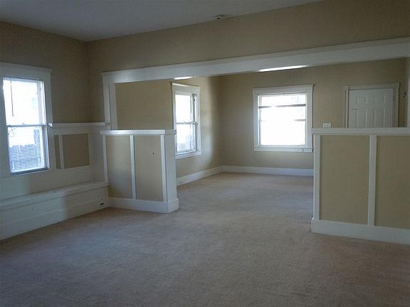 4th image of 324 W Ivy St