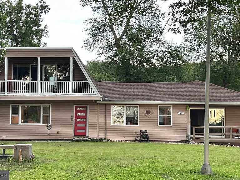 2485 Fenwick Cir — Photo 1