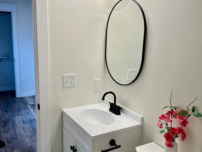 301 Silver Pl — Photo 21