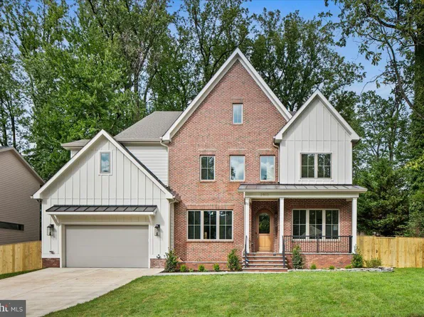 2913 N Greencastle St, Arlington, VA 22207