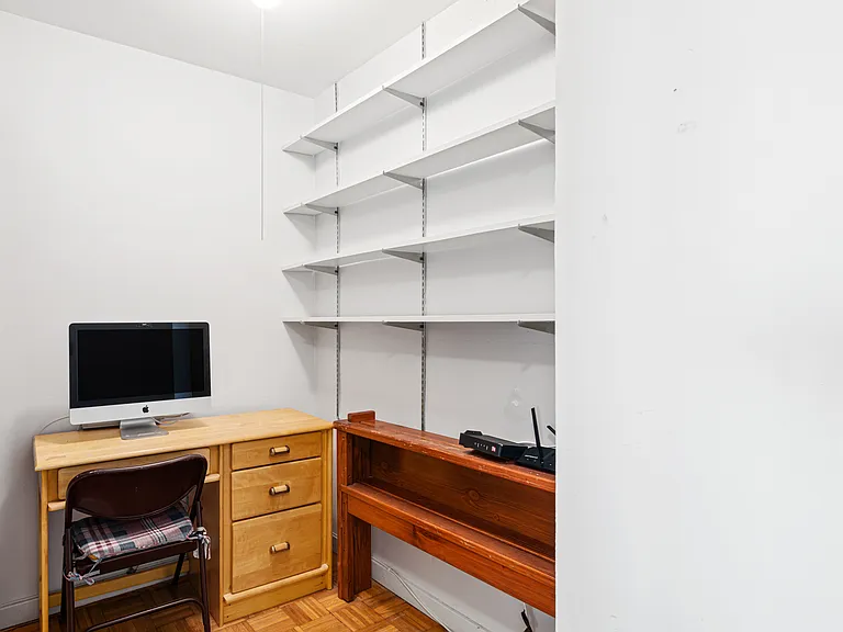 604 S Washington Sq #2106 — Photo 17