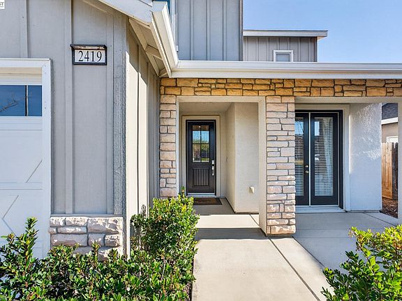 4th image of 2419 Gabriel Dr