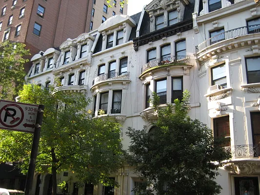 Rented by Magnone Real Estate | media 9