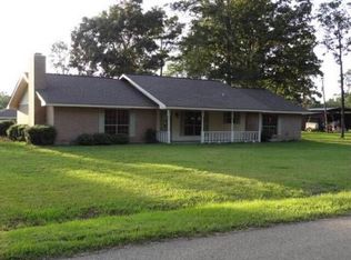 500 Magnolia Rd, Bogalusa, LA 70427
