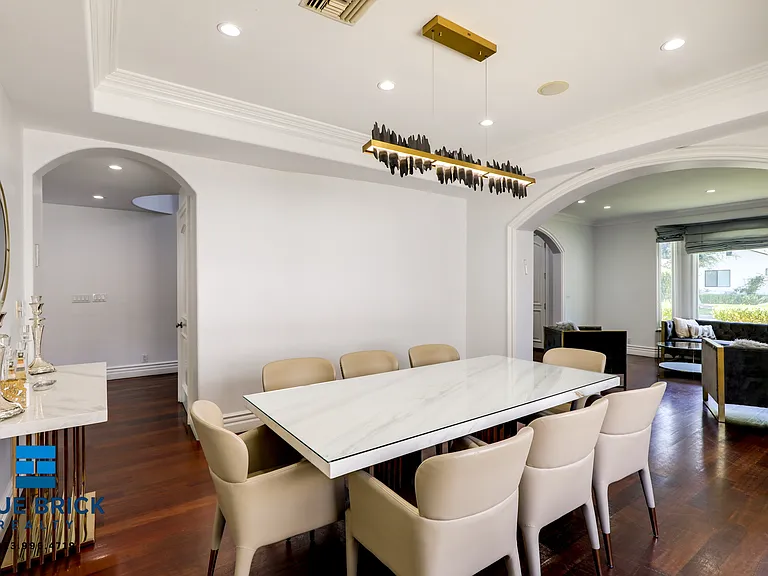 5230 Teesdale Ave — Photo 46