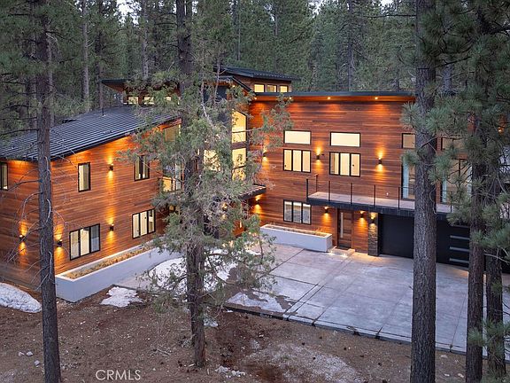 3rd image of 42421 Evergreen Dr