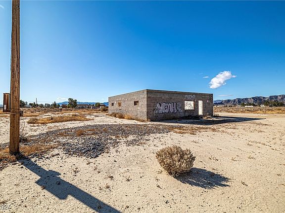 5th image of 2341 W Bell Vista Ave