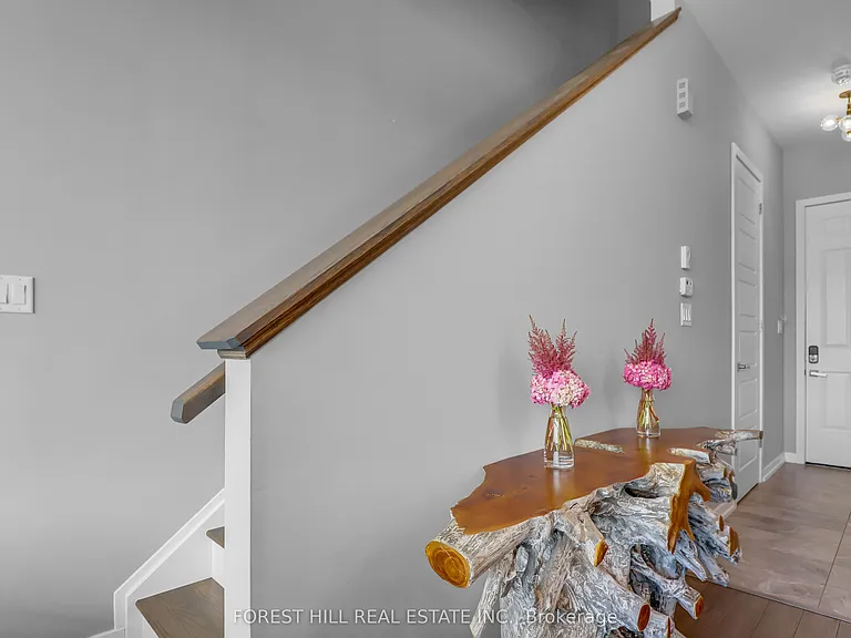 3523 Riva Ave — Photo 12