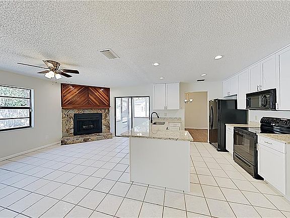 2nd image of 15715 Warbler Pl