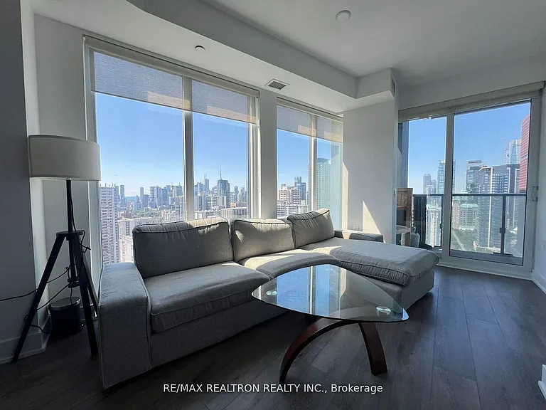 575 Bloor St E #2608 — Photo 31