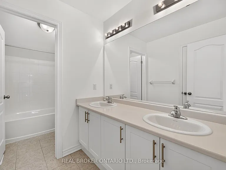 139 Marina Village Dr — Photo 22