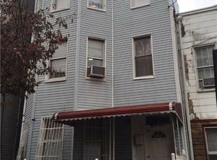 11 Bradford St, Brooklyn, NY 11207