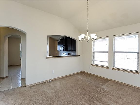 3rd image of 428 Haddington St