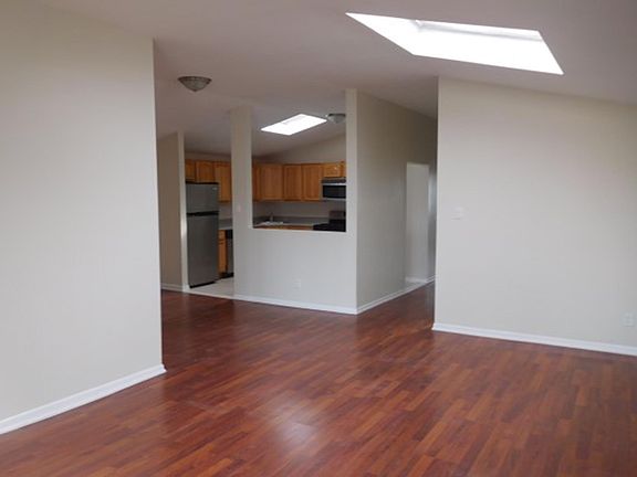 4th image of 1248 E 80th St #12