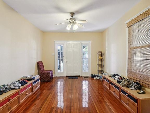 4th image of 2729 Palmer Ave