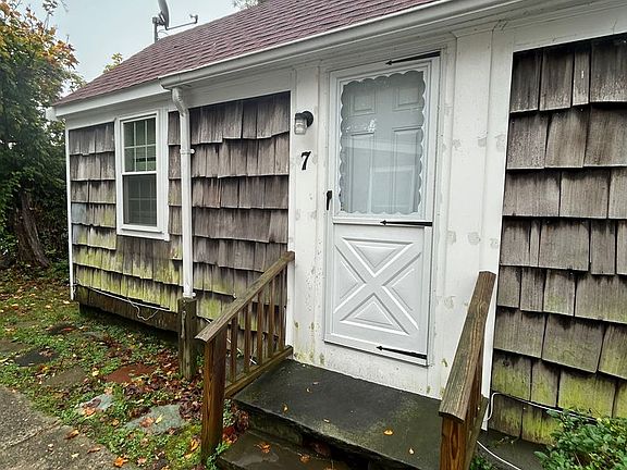 2nd image of 156 Main St