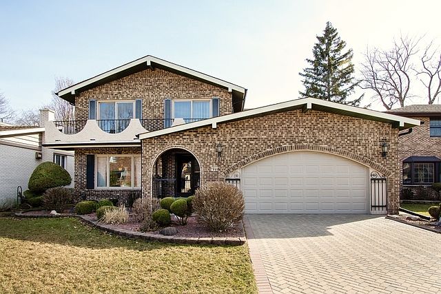 1st image of 7949 W Country Club Ln