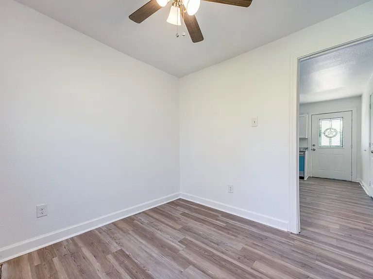 381 Hiland Acres Cir — Photo 11
