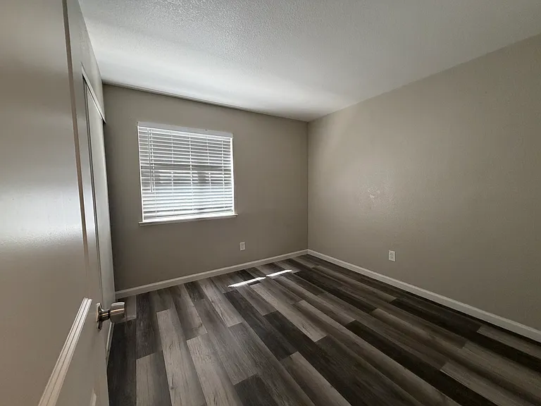3310 Gaswell Ln — Photo 12