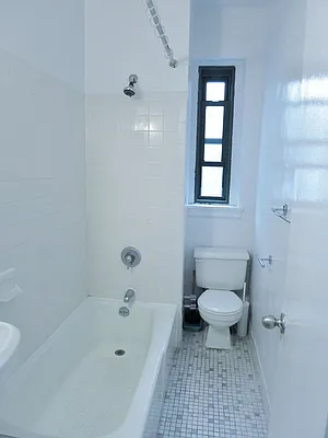 Rented by Exit Realty Landmark | media 20