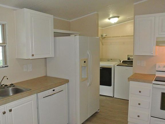5th image of 801 Beech Ct
