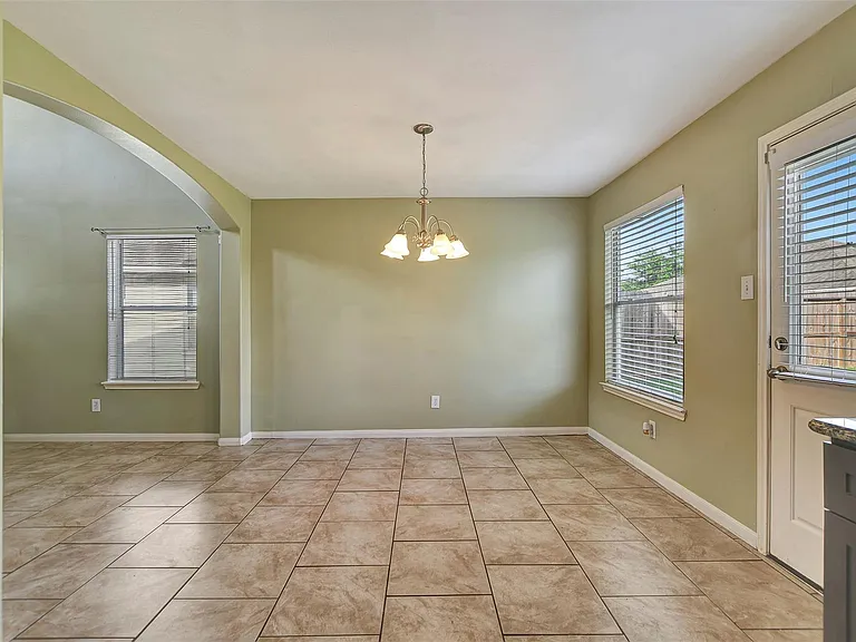 2618 Shearwater Bend Dr — Photo 12