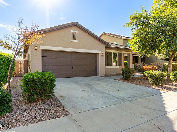 2nd image of 41175 W CAPISTRANO Drive